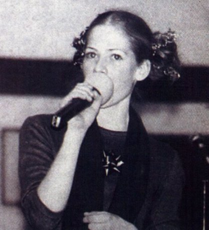 AvrilLavigne——《Girlfriend》花路千万条，健康第一条