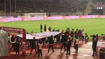 中超首秀,中超武汉卓尔绝杀大连一方集锦