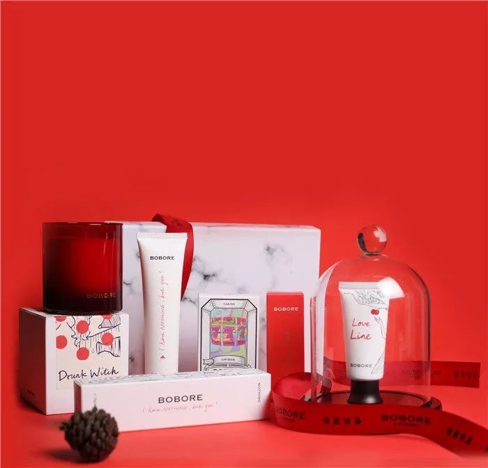 贝嫂同款乳液、皇室*用御**精油！变美从这篇女神必备清单开始