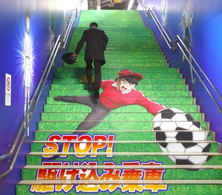 足球小将米迦勒伊涅斯塔,中国足球小将孙晨熙伊涅斯塔