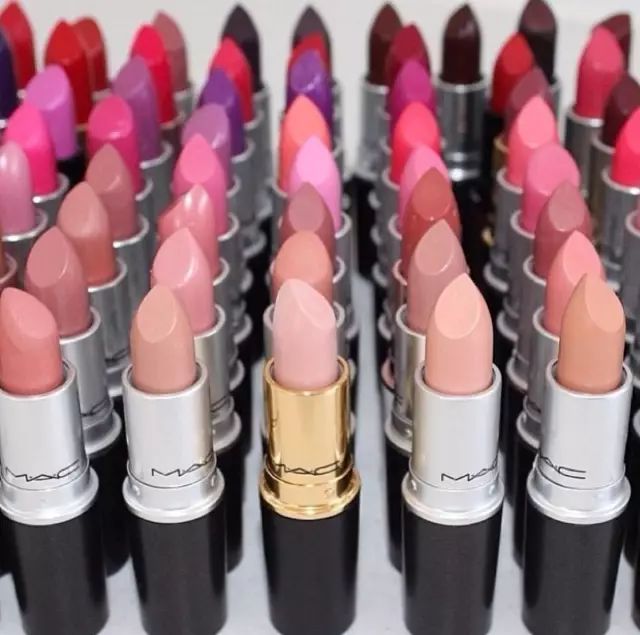 怎么让男朋友理解口红价格 (如何和男生解释口红价格)