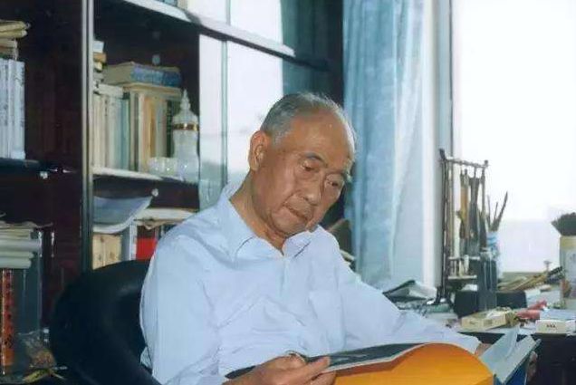 汪曾祺老舍先生讲解视频,汪曾祺谈汪朗完整视频