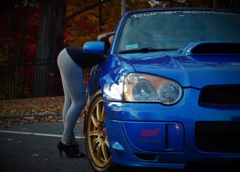 三八妇女节·属于男人的粉色浪漫——斯巴鲁STI