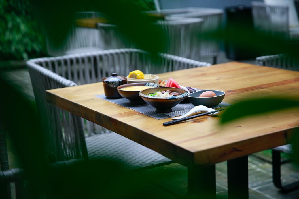 3月花期将至,人均200拿下隐居旗下成都地标旁酒店,一天5顿不重样!