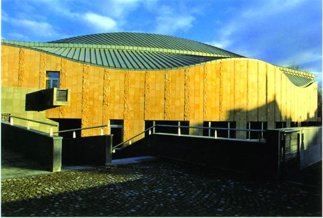 2019普利兹克奖得主矶崎新：创造能被肌肤感受的空间