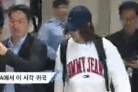 一天之内，他“红”透了中韩两国！