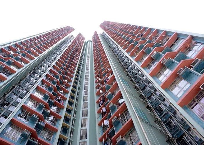 中大高材生自爆住公屋无前途？原来香港丈母娘也爱房子！