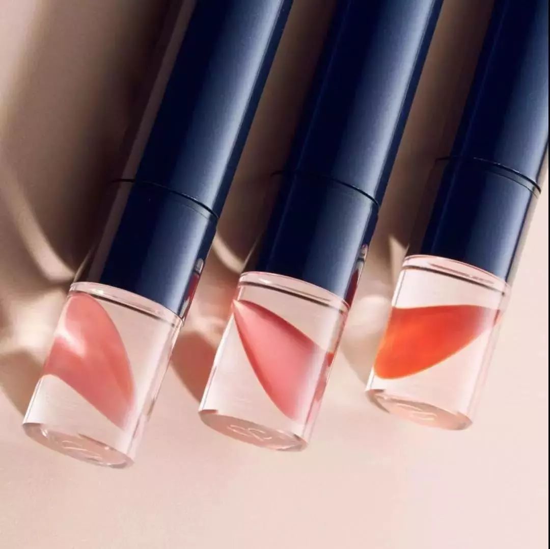 让女生怦然心动的口红,网红少女心爆款口红粉色系正方形