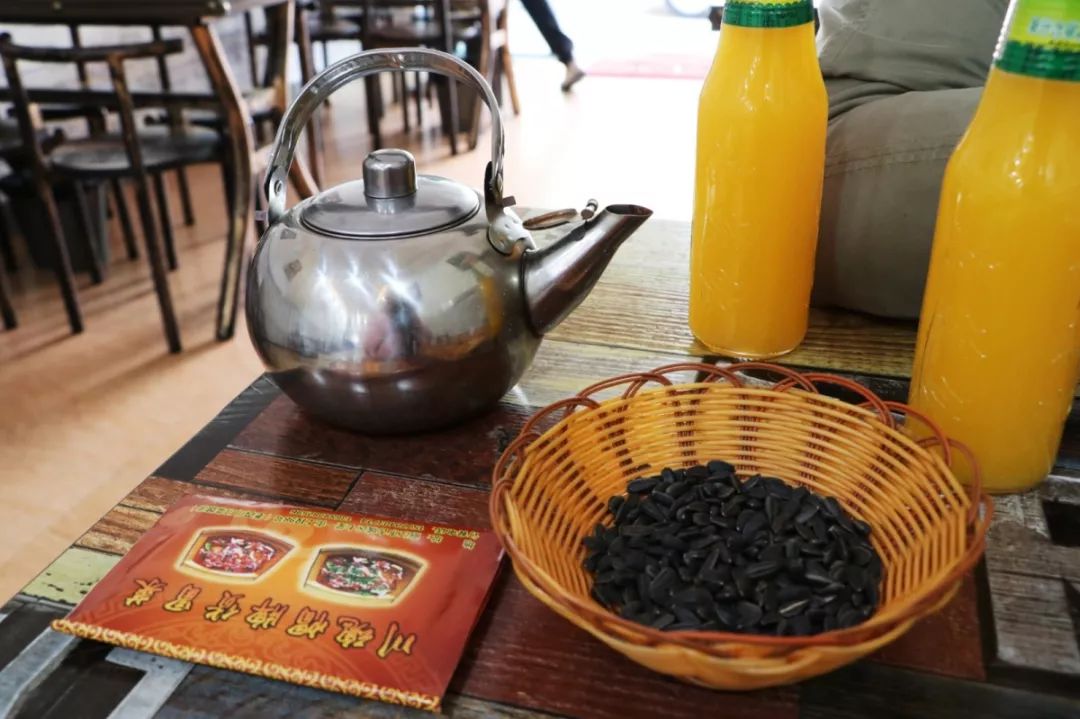 藏在深巷子里的川味冒菜,七星区冒菜