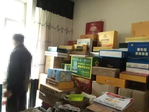 连哄带骗还吓唬!金华节俭老人6年竟花30多万买保健品!转给爸妈看看……