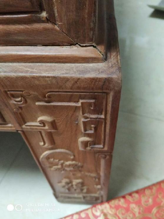 4万多元买的红木家具缺胳膊断腿物流商家谁来赔？