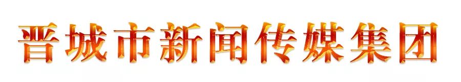 鞋子灰绿和粉白原图,颜色有争议的鞋子是灰绿还是粉白