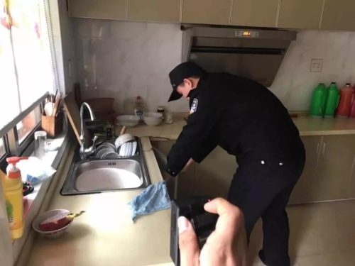 代购物品被抓怎么处罚最新,帮人代购买东西涉嫌违法吗