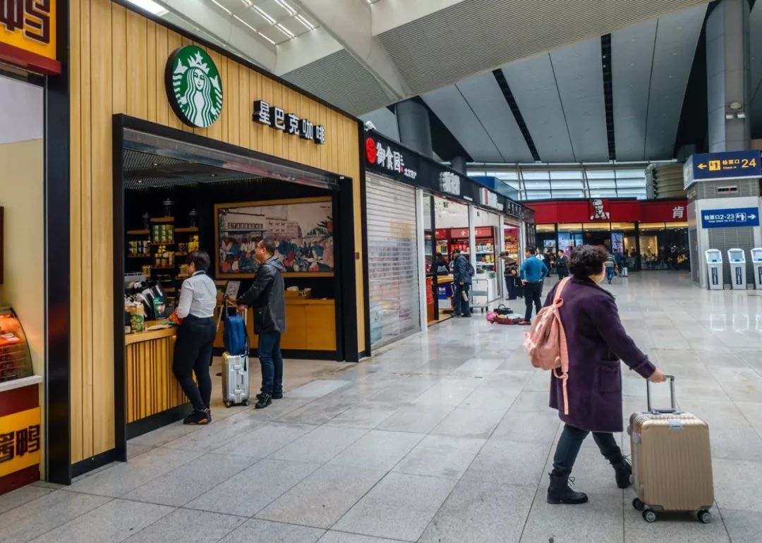 去天津坐飞机方便吗,聪明的人坐高铁