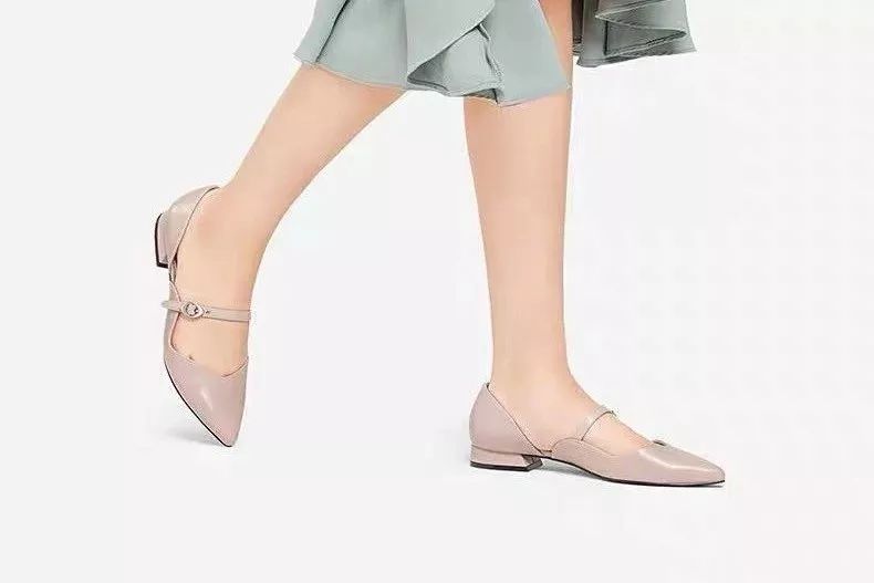 小ck新出的鞋子,小ck轻奢单鞋