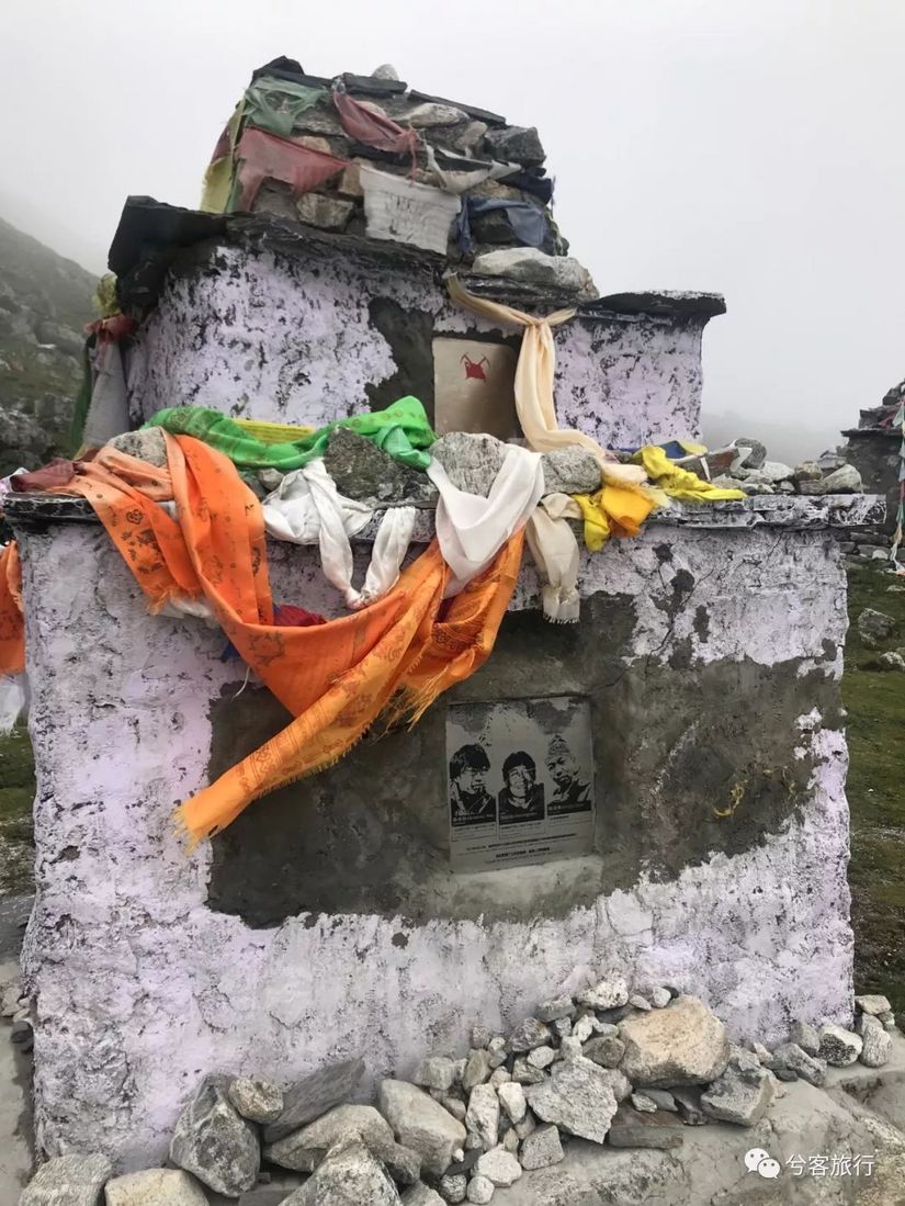 为珠穆朗玛而生，为安娜普尔纳而亡