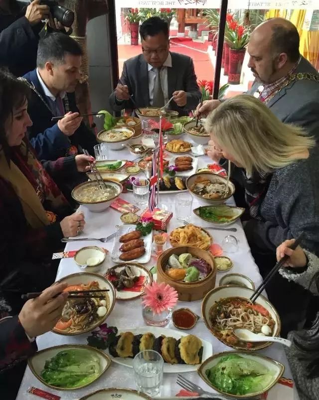 螺蛳粉能征服老挝人,螺蛳粉超爽版