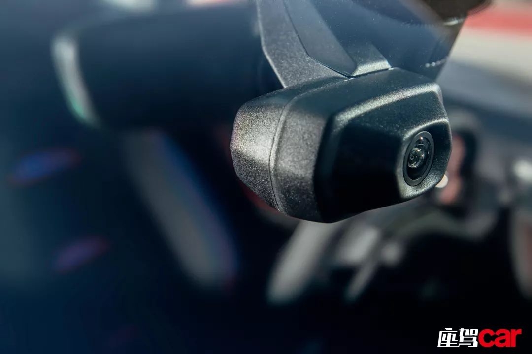 2020车展兰博基尼huracan小牛,兰博基尼小牛huracanevo过减速带