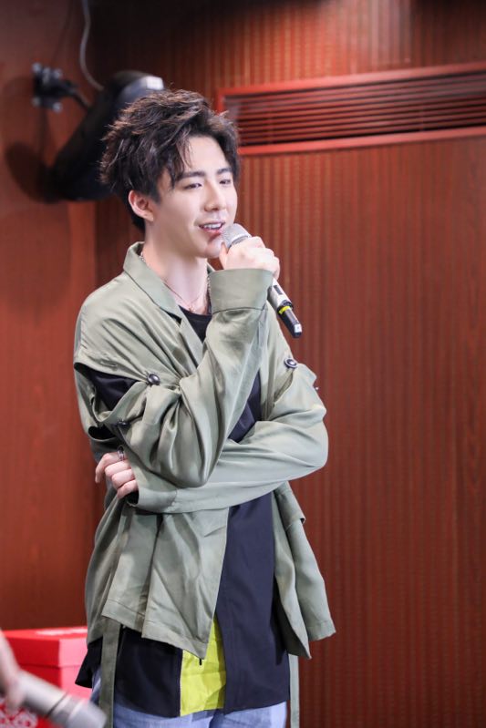 刘宇宁谈师父,刘宇宁讨论做演员