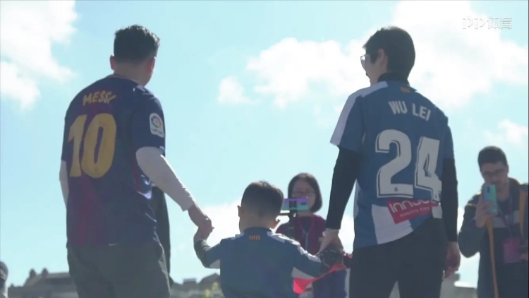 恶意犯规梅西,恶意踩踏梅西的守门员