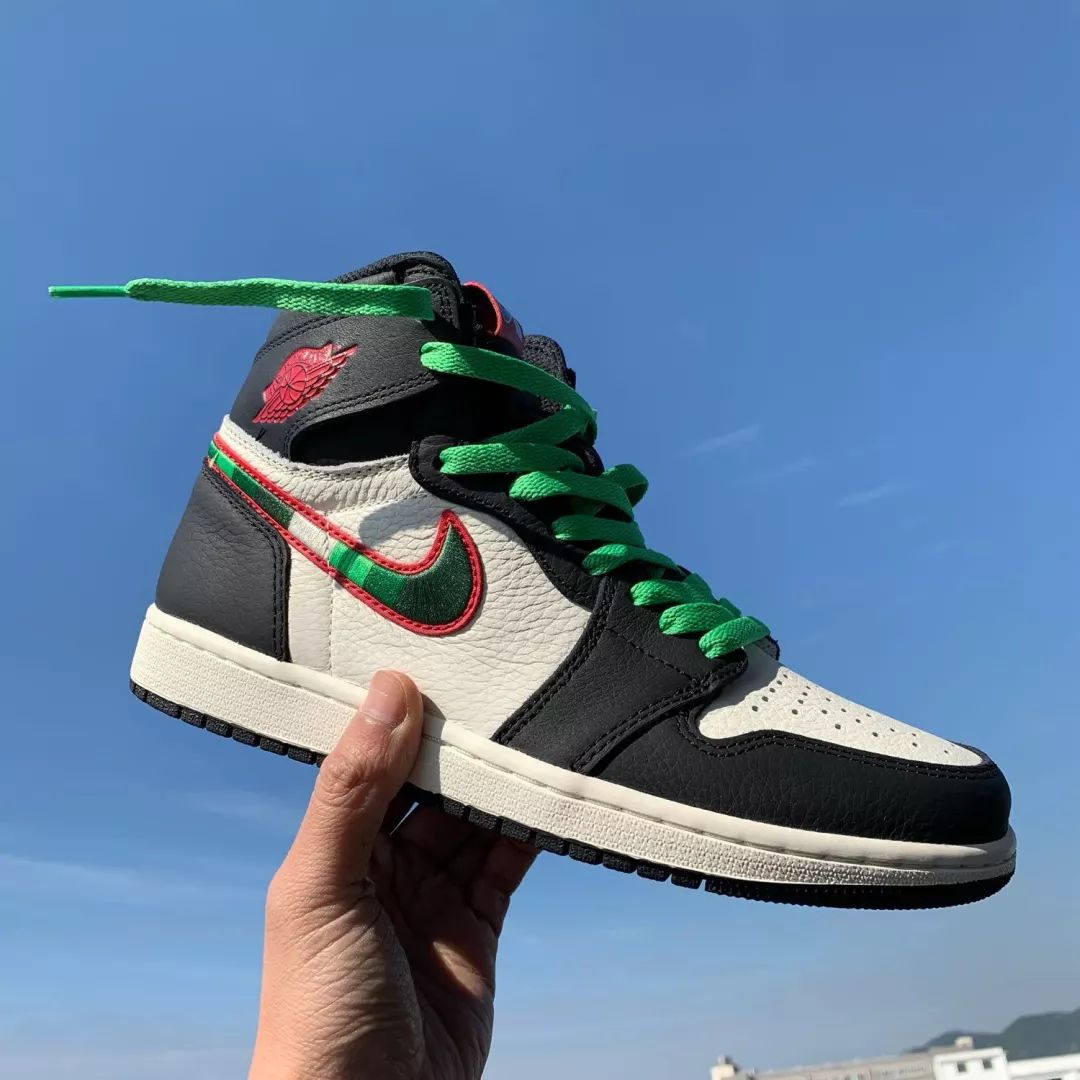 晒鞋|NigelSylvesterxAJ1做旧设计强势围观!AJ4代愤怒的公牛