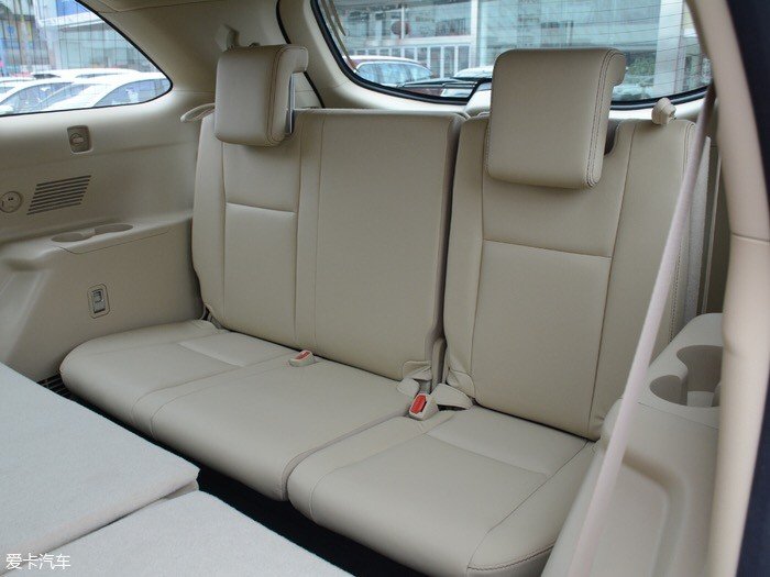 2024款全新丰田汉兰达空间表现,几乎零差评的suv丰田汉兰达