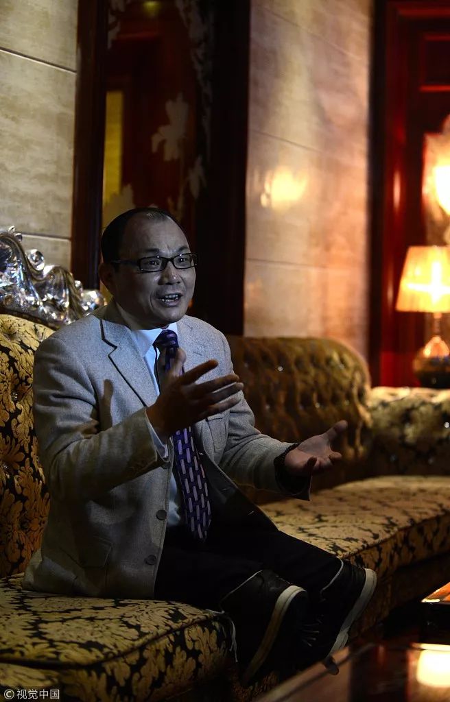 “亚洲赌王”尧建云：600万、两条腿、三根手指，赌王的代价不止家破人亡