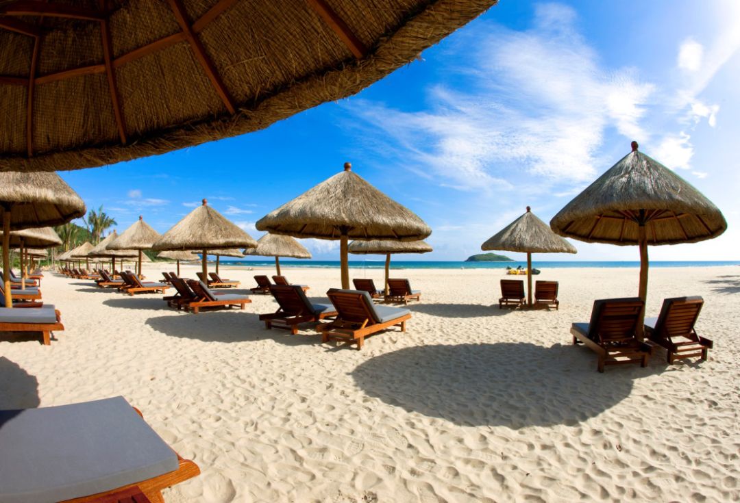 享受轻松惬意的假日时光,享受轻松自在的假期时光