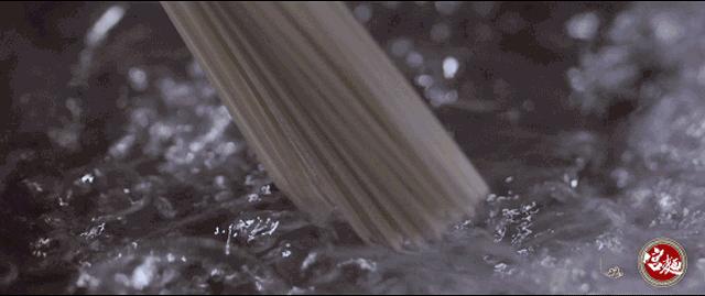 最简单实在的美味,都在这把有2000年历史的宫面里