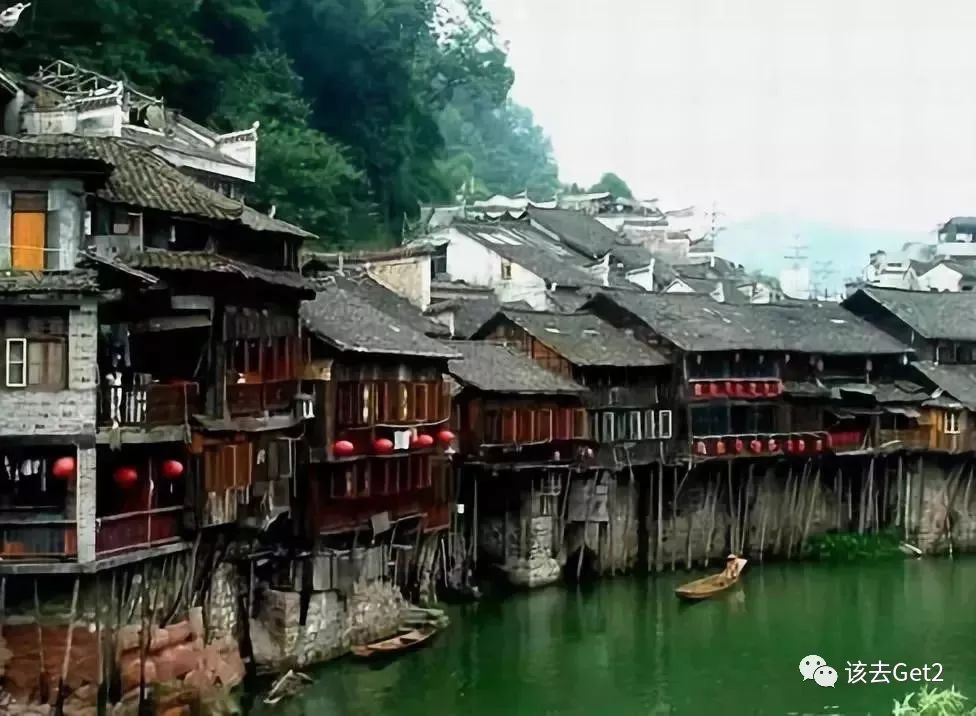 重庆洪崖洞晚上旅游攻略,重庆攻略之洪崖洞