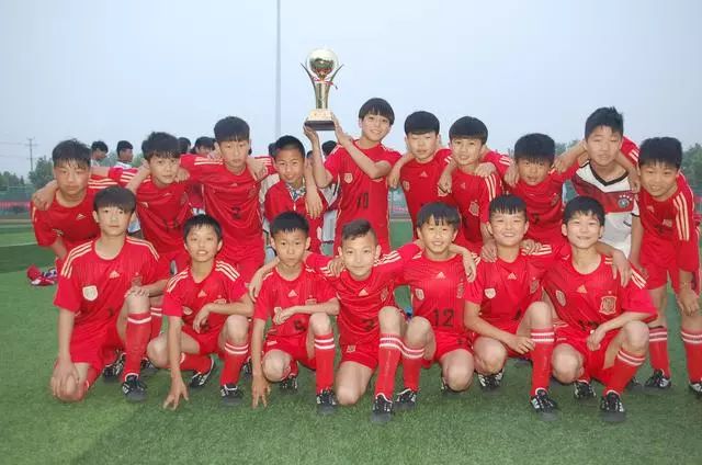 觉醒中的睡狮,中国青超赛场睡狮