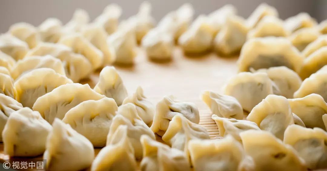 在成都，火锅第二，串串第三