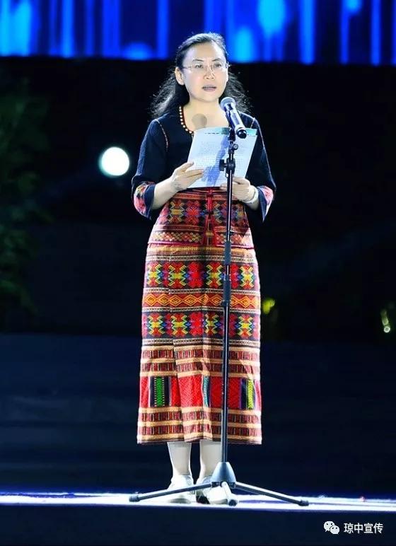 好嗨哟！万人欢聚琼中“三月三”唱响致富美好生活