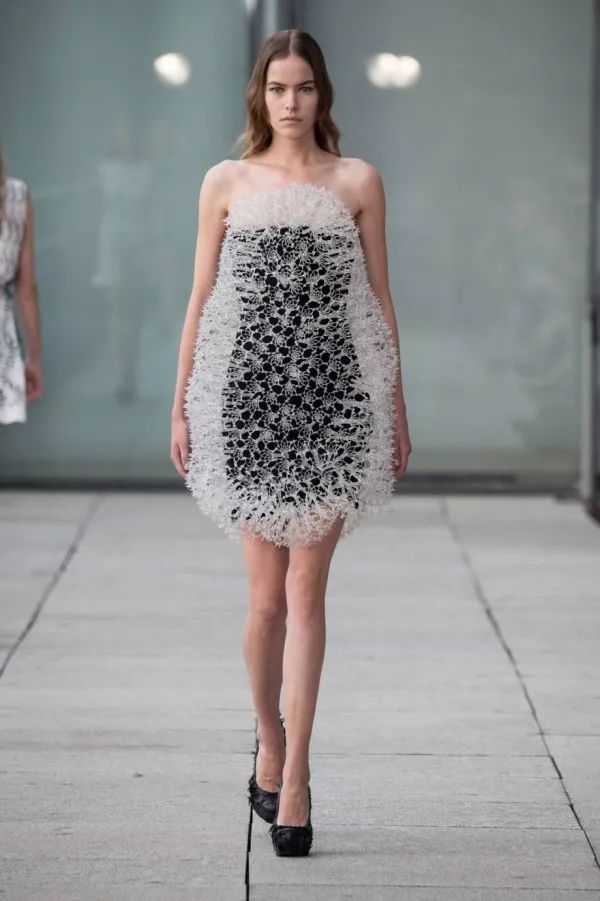 万磁王觉醒超能力,万磁王的超能力是什么