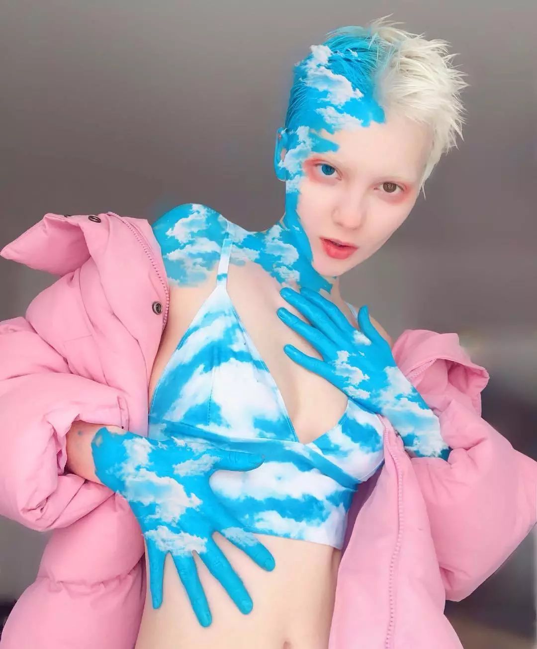 染发狂人发色,染发狂人