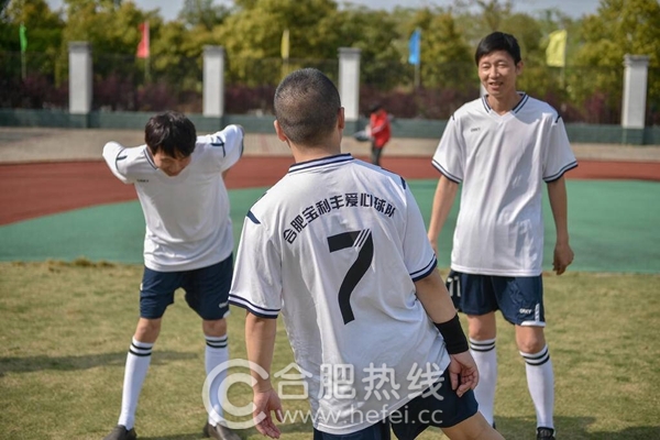 爱·相伴·未来合肥宝利丰宝马“BMW童悦之家”落成典礼暨快乐足球队成立仪式合肥站圆满落幕