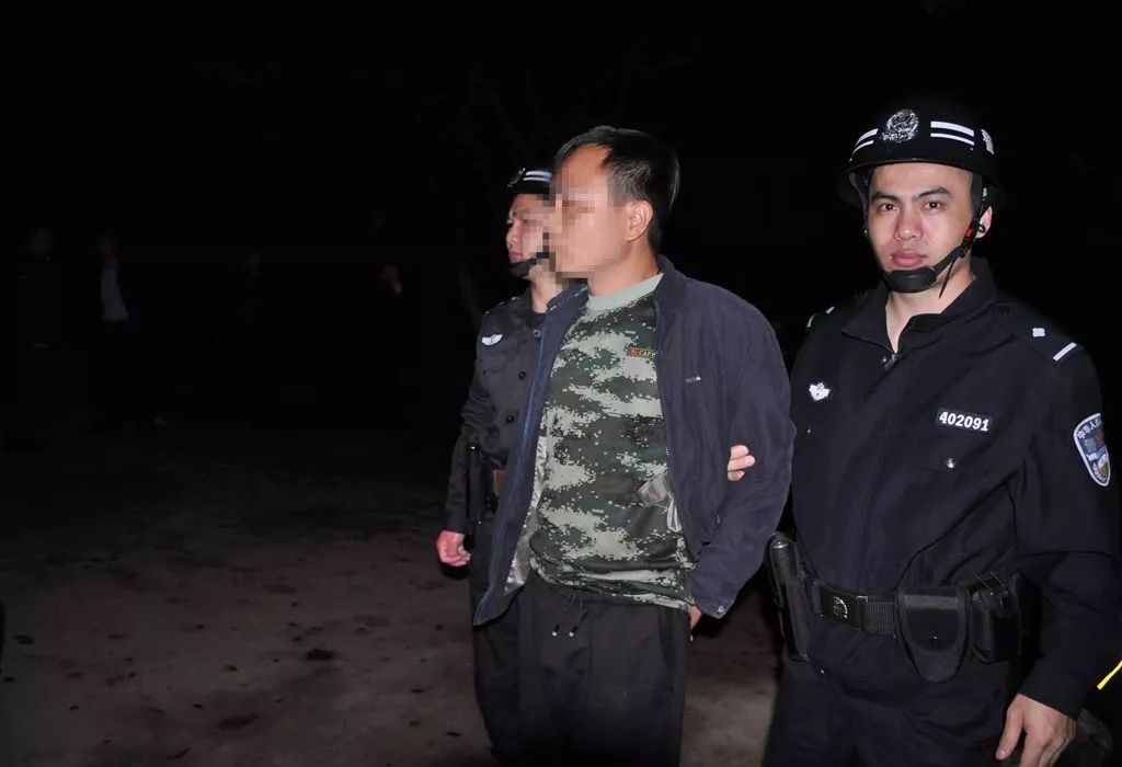 扫黑除恶丨亮剑!梧州警方北海铁山港警方严打风暴强度大