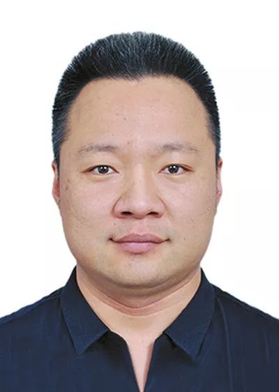 青分享|一条微博热评引发的思考，网友：“这才是新青年”