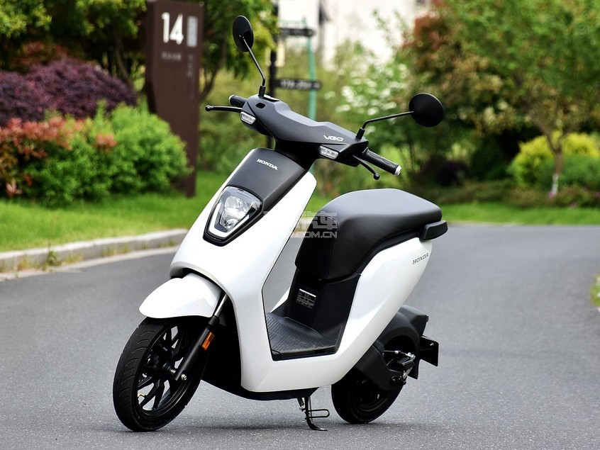 本田新能源电动摩托车,五羊本田vgo电动摩托