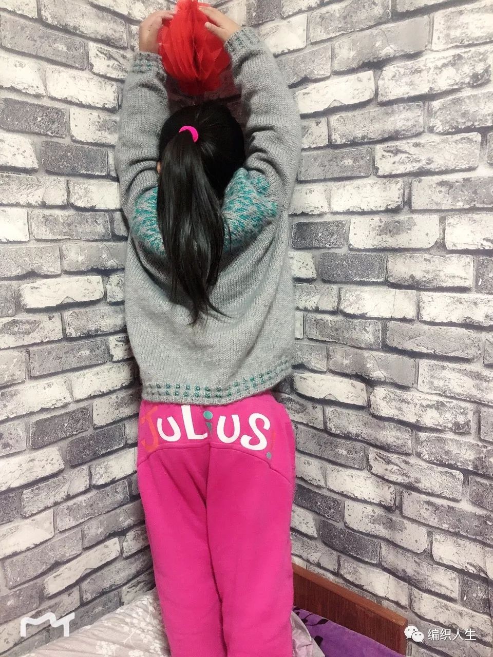 火得一塌糊涂的棒针提花毛衣,开司米棒针圆肩提花毛衣图解