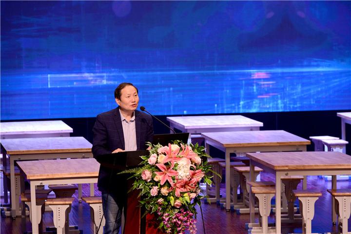 500人现场见证智慧教育“南湖之春”亮相海宁文苑小学