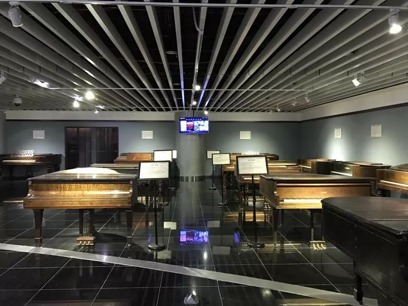 星空钢琴现场,星空钢琴视频