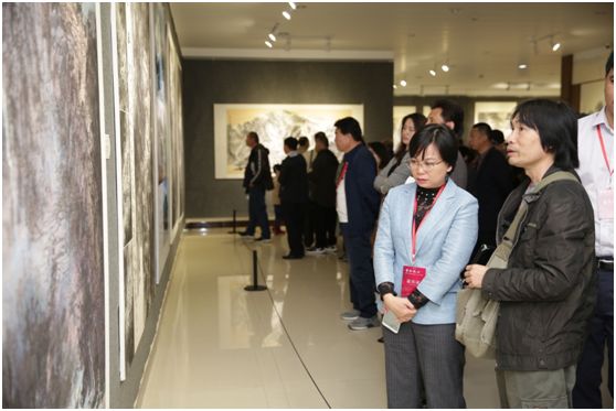 【展讯】“云起龙山”----张涛中国画全国巡展滕州首展今日隆重开幕