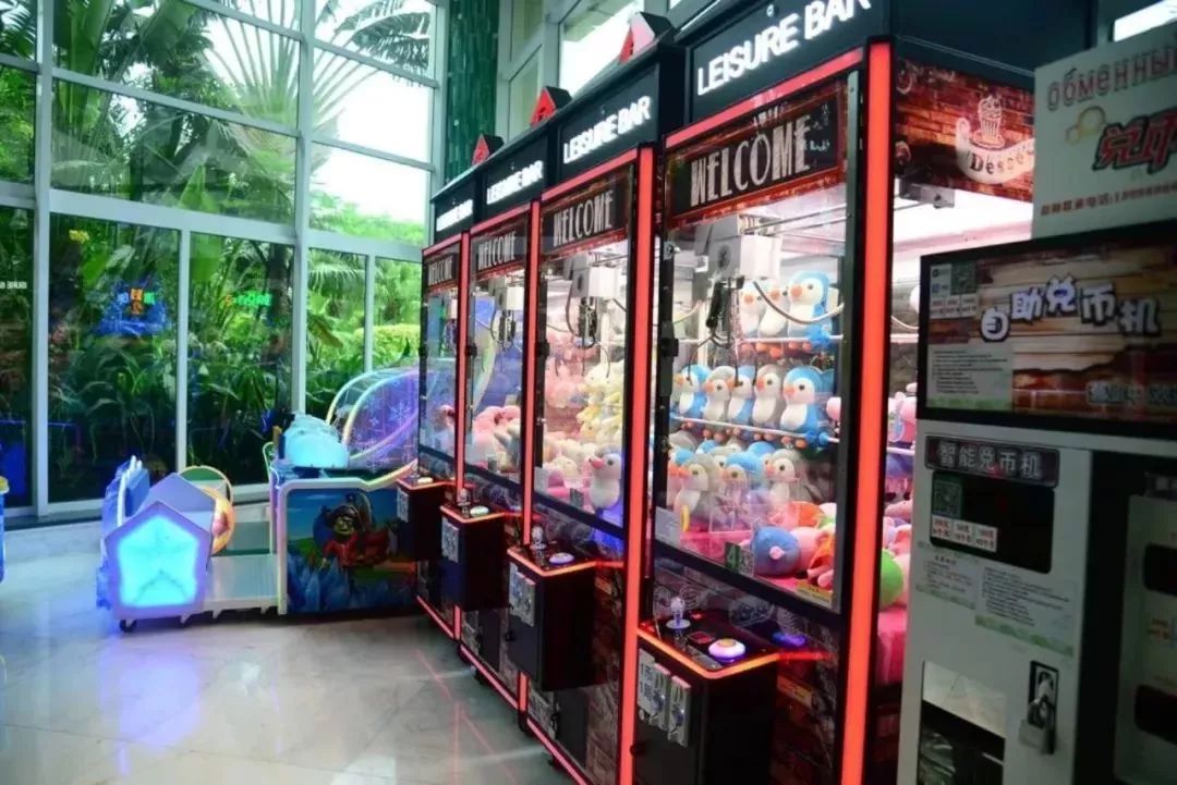 【资讯】银泰酒店喜获“建国70周年·70个品牌酒店金手指奖”