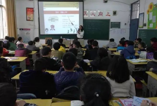 关于女童保护的一份资料,女童保护讲座全集