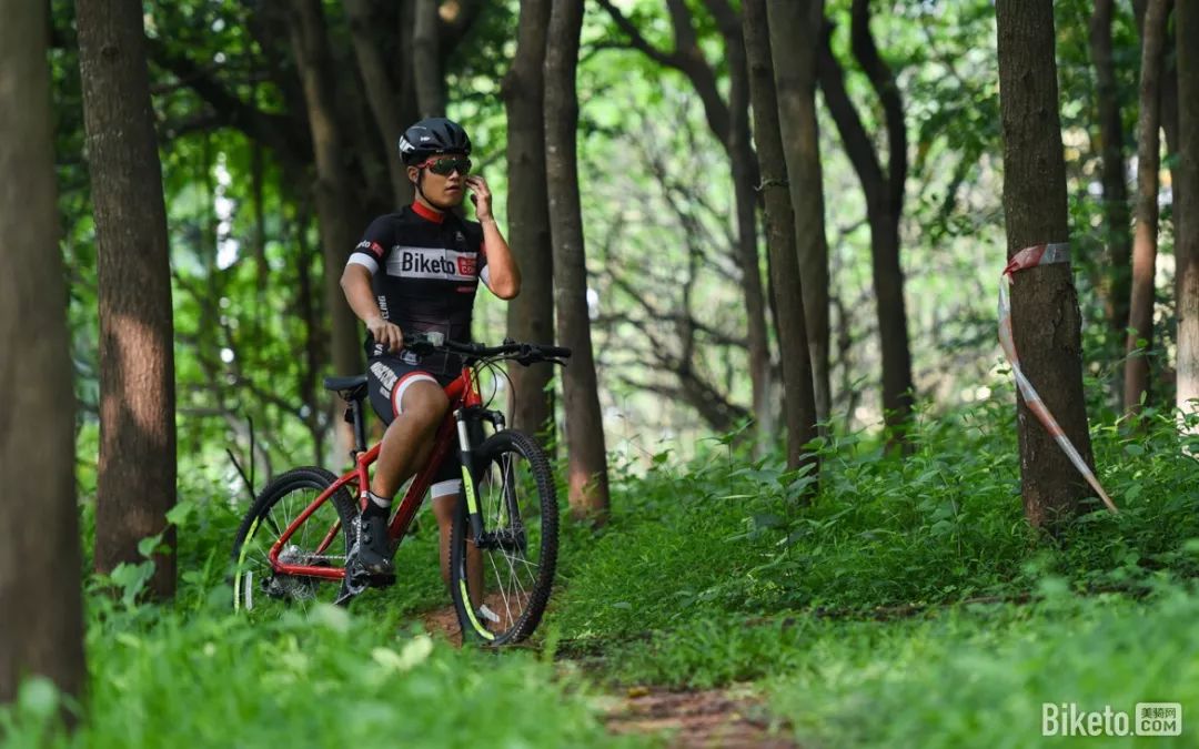 迪卡侬st540山地车l码,迪卡侬st540硬尾山地车售价