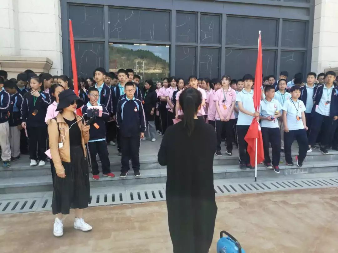 闄曡タ瀛︿範杩藉绾㈣壊瓒宠抗绯诲垪娲诲姩,鎺㈢储姹傜煡涔嬫梾瀵昏绾㈣壊瓒宠抗