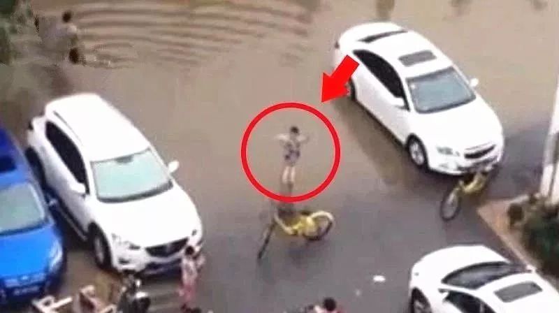 100张暴雨图片,暴雨4张图片