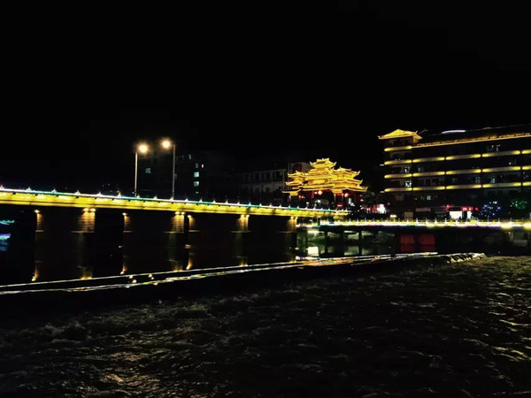 有个地方叫洞口,有个地方叫什么长廊