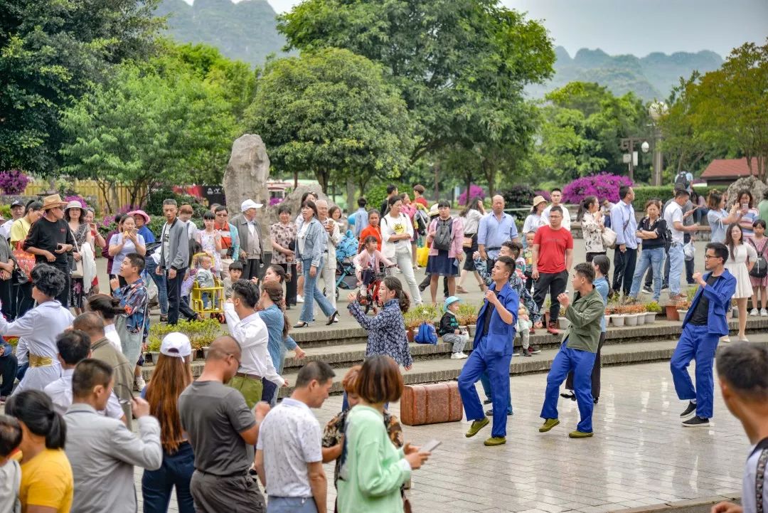 兴义五一旅游人次,兴义五一旅游有哪些